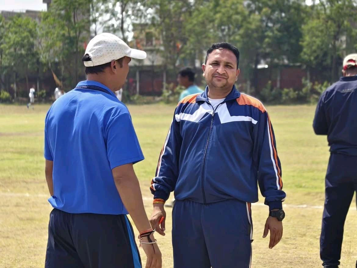 Coaching team presence
