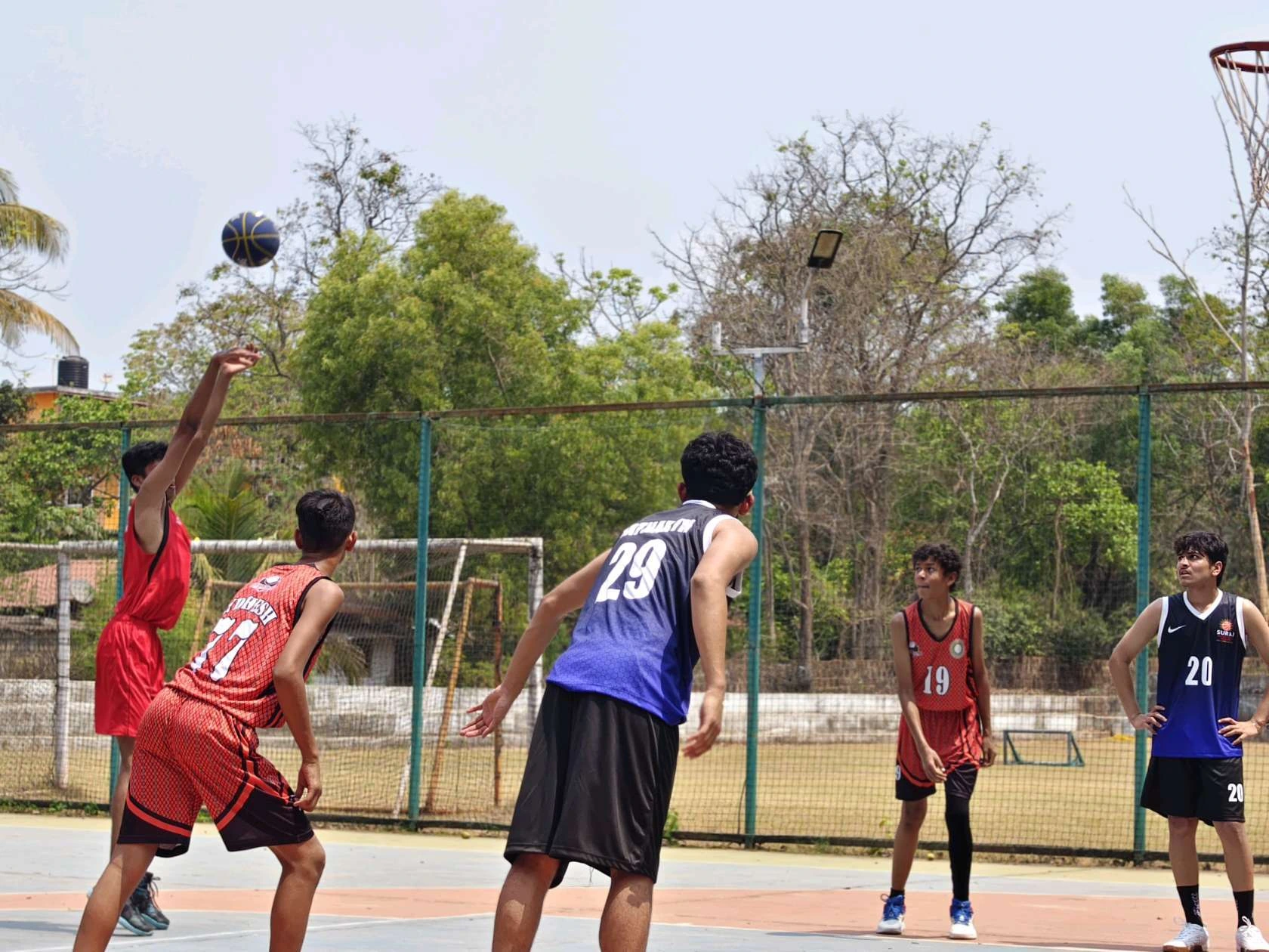 Basketball free throw moment