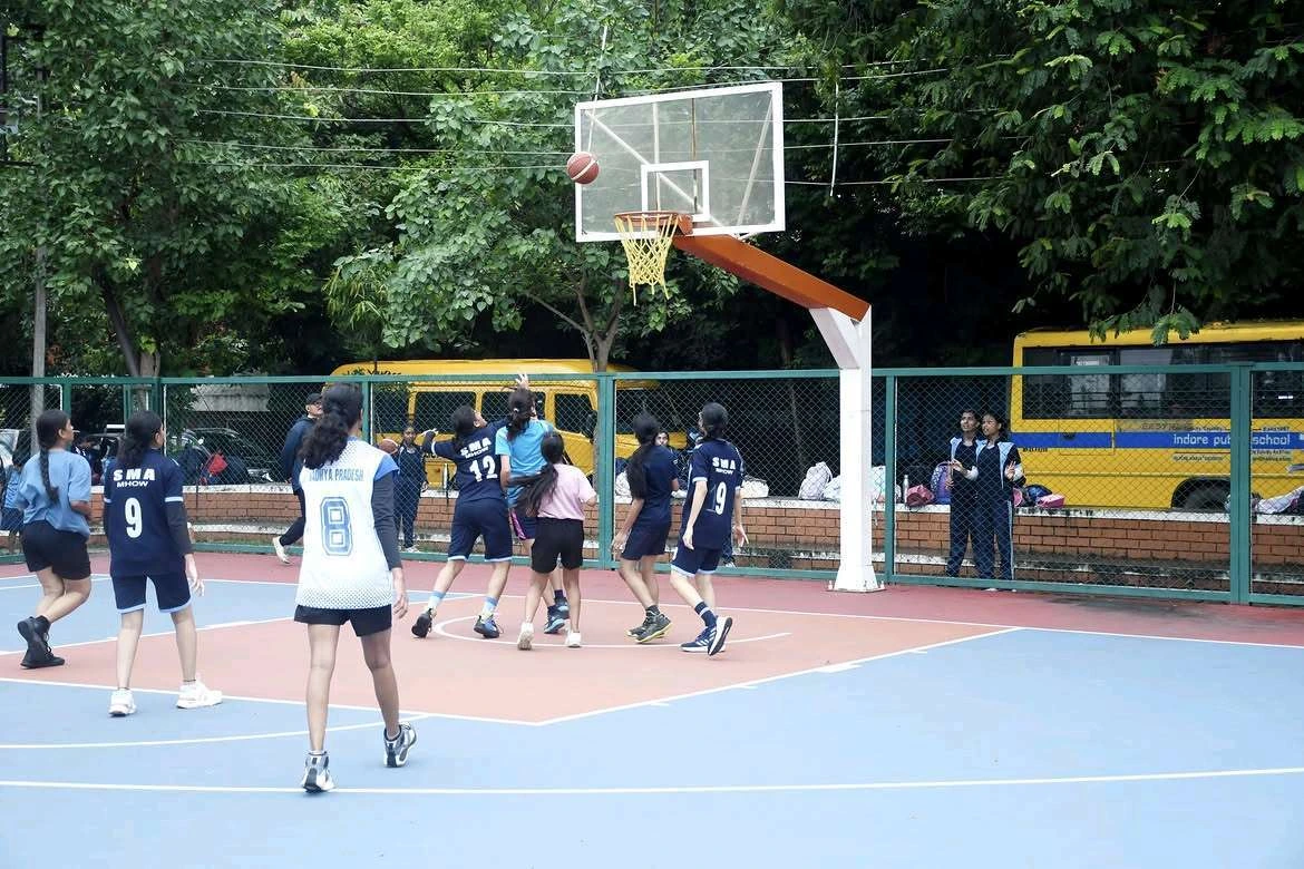 Multi-sport court session